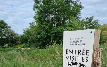 Jeu de piste dans le hameau du Villaret